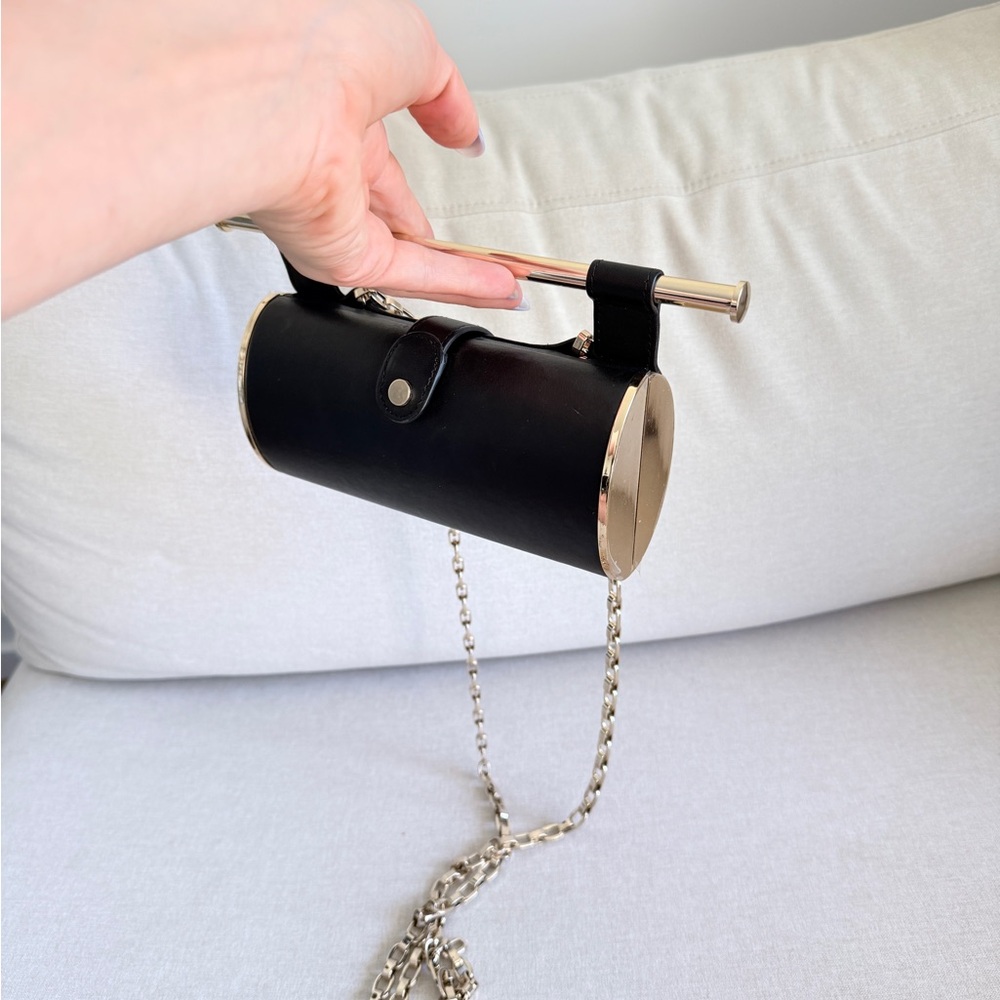 Elegant Black and Gold Clutch with Chain Strap